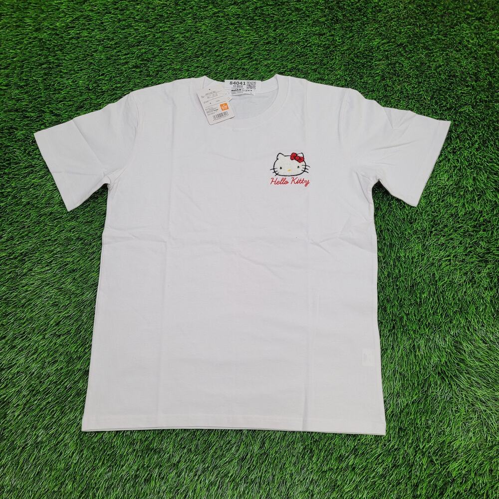 Hello-Kitty Shirt Womens Large 20x26 Sanrio Chenille-Embroidered